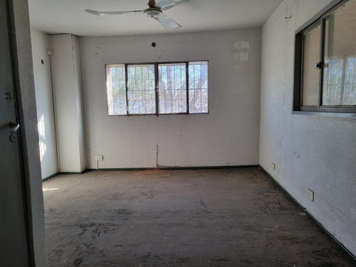 Imagen 5 de 15 de Venta/ Permuta - Galpón 150 M2- Alberdi, Rosario