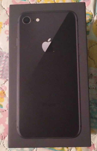 Celular iPhone 8