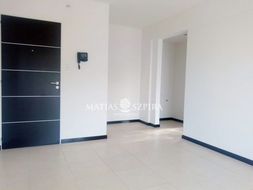Departamento En Venta En Morón
