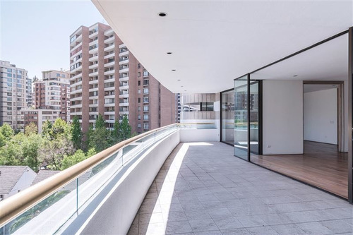 Imagen 6 de 28 de Departamento En Arriendo De 4 Dormitorios En Las Condes