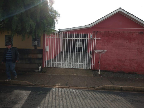 Imagem 4 de 15 de Casa Para Venda Em Ponta Grossa, Col Dona Luiza, 2 Dormitórios, 1 Vaga - _1-1455591