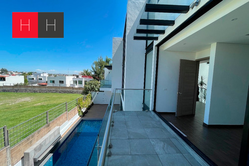 Casa En Venta En Lomas De Angelópolis I