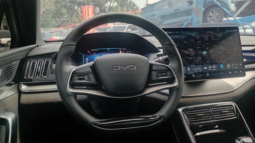 Byd Tang Ev Modelo: 2025 *(7 Puestos)*