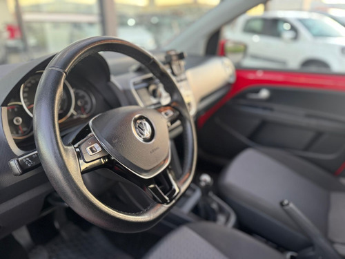 Volkswagen Up! up! move 1.0 Total Flex 12V 5p