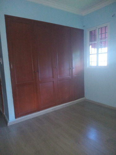Se Alquila Hermoso Apart Remodelado, Res. Carmen Renata Iii
