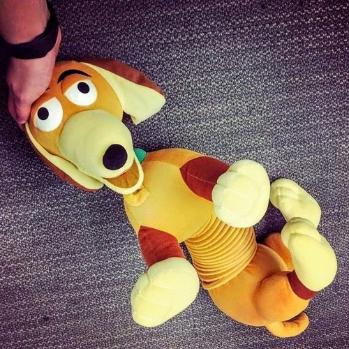 Disney Pixar Toy Story Slinky Dog Perro Peluche Gigante 90cm