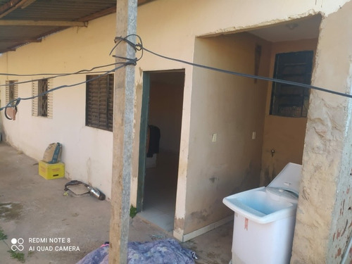 Imagem 16 de 23 de Vende-se Casa Em Pinheiro 1 Águas Lindas Go Aceito Propostas