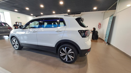 Volkswagen T-Cross 1.6 Highline At