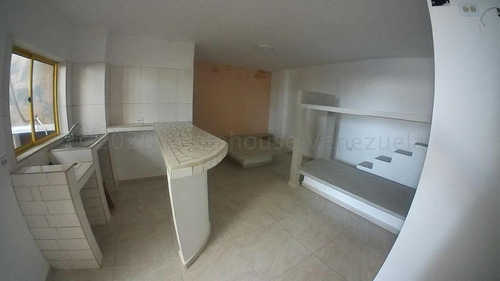 Imagen 9 de 29 de Rentahouse Vende Hermosa Posada En Chichiriviche 22-446