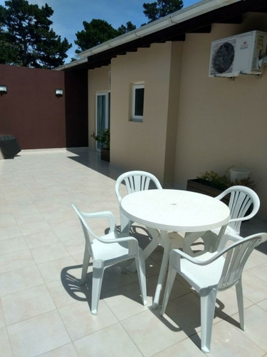 Imagen 10 de 16 de Departamento En Pinamar,piscina, Hidromasaje, 1 Dorm Cochera