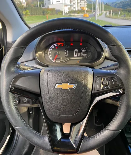 Chevrolet Onix 1.4 Ltz 5 p