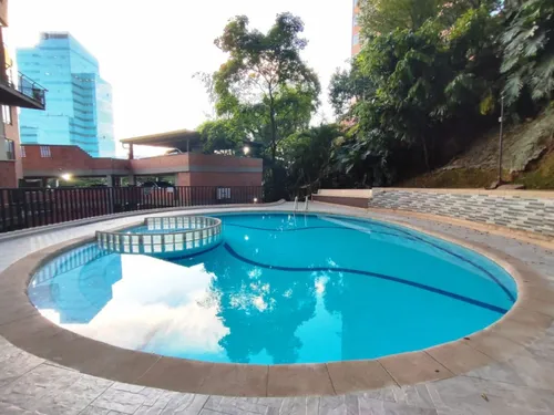 Apartamento En Arriendo En Castropol. Cod A16730