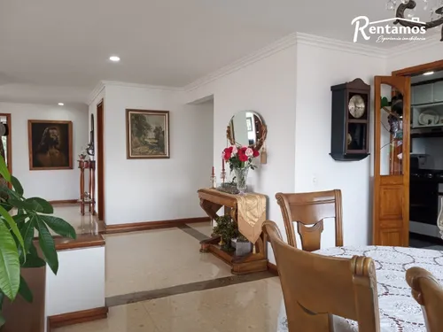 Apartamento En Arriendo En El Poblado. Cod A775445