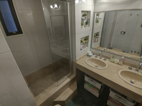 Imagen 12 de 26 de Excelente Piso De Categoría - 130m² + Cochera - Bajas Expensas (av. Directorio 2200)