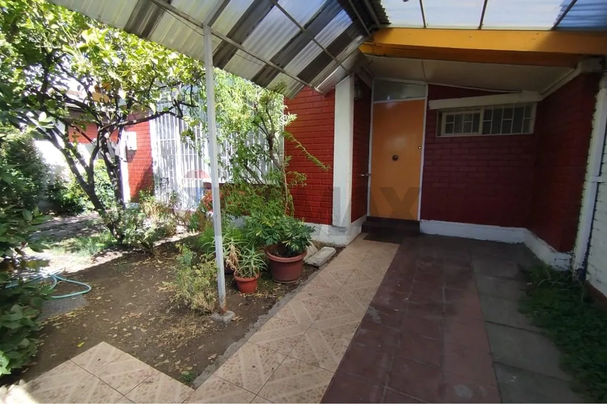 Imagen 2 de 18 de Oportunidad, Casa 3d+2b+ E, En Venta Uf 3.200