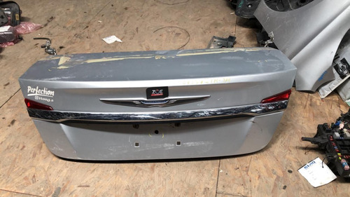 Tapa Cajuela Dodge Chrysler 200 2011-2014 Original