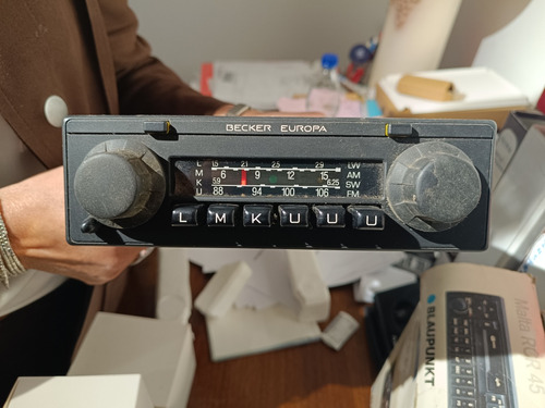 Radio De Auto Becker Europa Modelo 772