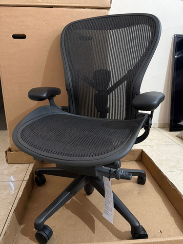 Cadeira Herman Miller New Aeron C Completa 2024 +nf Grafite Tela