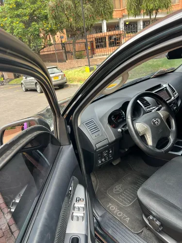 Toyota Fortuner 2.7l 4x2