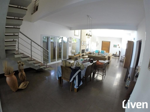Imagem 5 de 25 de Sobrado Residencial À Venda, Urbanova, São José Dos Campos. - So0318