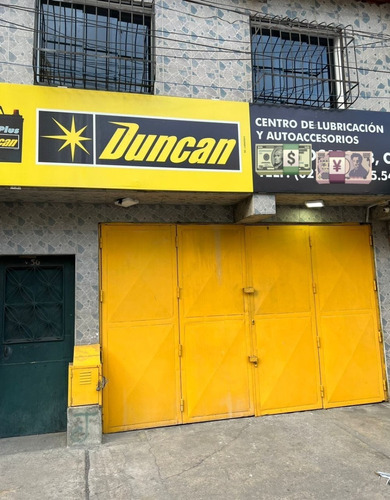 Casa Con Uso Comercial En El 23 De Enero