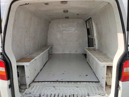 Imagen 11 de 12 de Volkswagen Eurovan 2008 2.5 Minivan 5vel Diesel Aa Mt