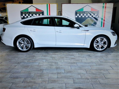 Imagen 2 de 15 de Audi A5 Sportback Sline