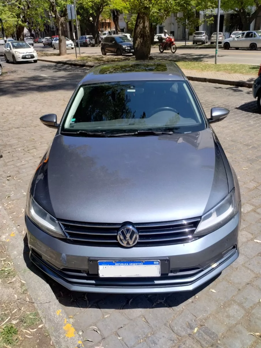 Volkswagen Vento 1.4 Highline 150cv At