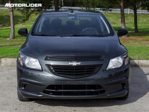 Imagen 8 de 25 de Chevrolet Prisma Joy Extra Full | Permuta / Financia