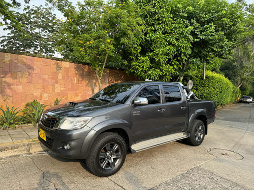 Toyota Hilux 3.0 Srv 163 hp