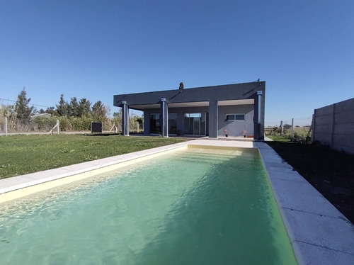 Imagen 1 de 30 de Venta De Campo, La Plata
