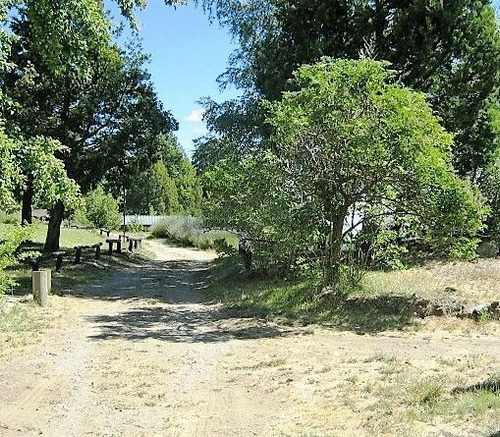 Turístico En Venta Ubicado En Lago Gutiérrez, Bariloche