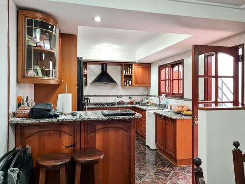 Imagen 16 de 30 de Casa En Venta De 3 Dormitorios En La Plata.