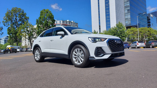 Audi Q3 Sportback 1.4 35tfsi Sportback 150 Cv