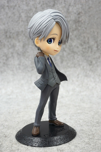 Imagen 3 de 5 de Q Posket Prince Yuri!! On Ice Victor Nikiforov Color Normal