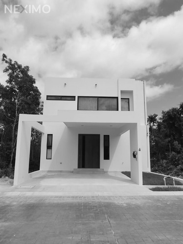 Imagen 1 de 25 de En Renta De Casa En Residencial Rio, Benito Juarez, Quintana Roo