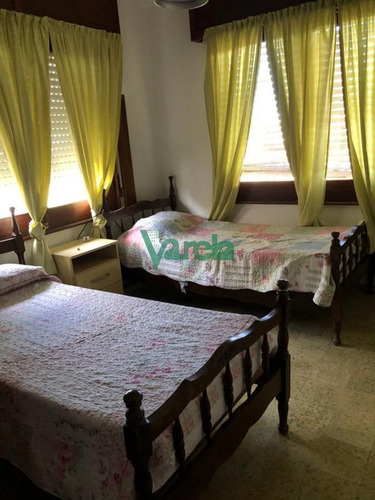 Imagen 9 de 16 de Casa De 4 Dormitorios En Atlantida - Atlantida Atlántida