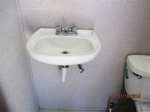 Imagen 10 de 10 de Caseta Remolque Traila Oficina Móvil Para 4 Con Wc