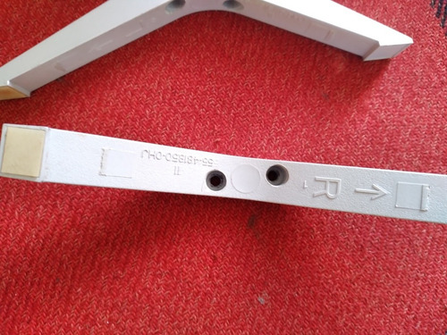 Imagen 4 de 4 de Patitas Led 32 Tcl