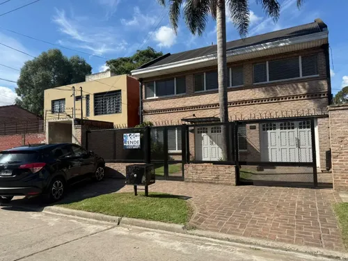 Casa En Venta En Quilmes Oeste