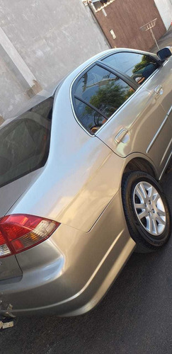 Imagem 15 de 15 de Honda Civic 2005 1.7 Lx 4p