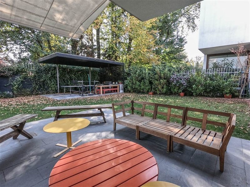 Imagen 28 de 30 de Casa En Venta En Las Condes
