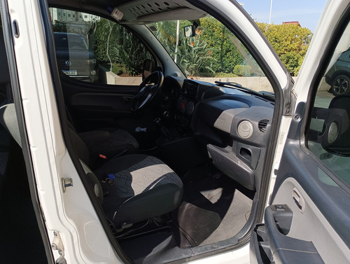 Fiat Doblo 1.8 16v Essence 7l Flex 5p 5 marchas