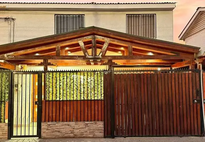 Imagen 1 de 8 de Amplia Casa (176771)