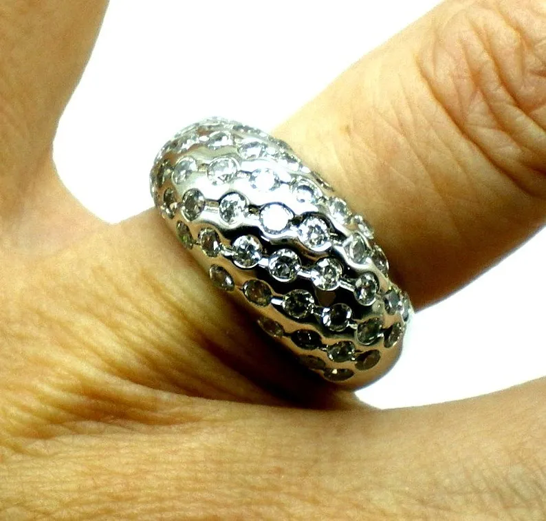 Anillo De Plata 925 Y Zafiros Blancos Art58685