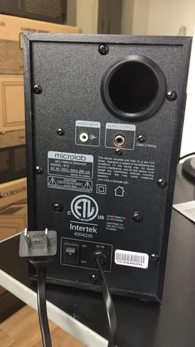 Monitor De Audio Ativo Microlab B70 20w Rms 2.0 Parcelamento sem