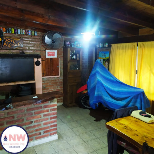 Casa De Tres Dormitorios En Villa Rumipal - Córdoba
