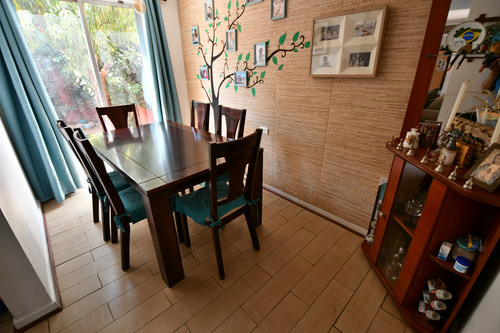 Venta Casa Aislada 5d 3b Conominio Mtro Monte Tabor Maipu