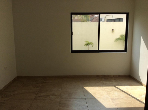 Imagen 13 de 15 de Casa Renta 4 Recamaras Villas De Irapuato, Irapuato, Gto.