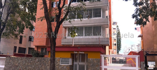 Alquiler De Apartamento Con 2 Puestos De Estacionamiento En Los Chaguaramos